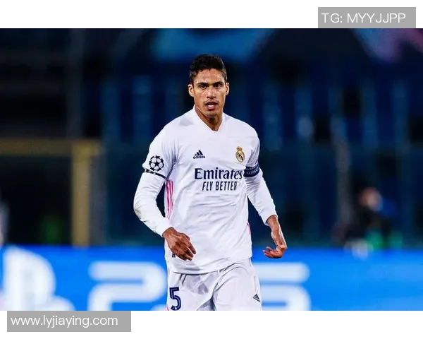 33号球星足球背后的传奇故事与不为人知的奋斗历程