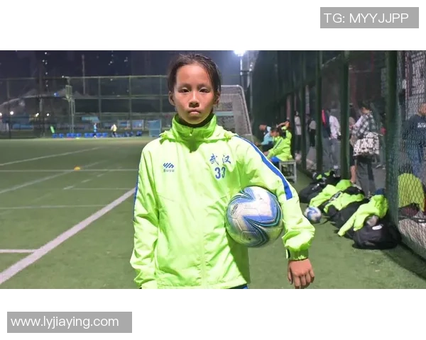 中国女足球星李明娥个人简介及其在国家队的成长历程