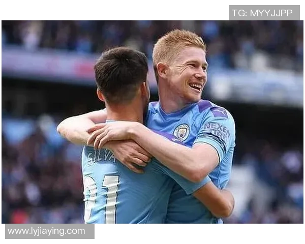 球星化身老大爷走进足球场演绎逆袭人生让人惊叹不已 球星化身老大爷走进足球场演绎逆袭人生让人惊叹不已