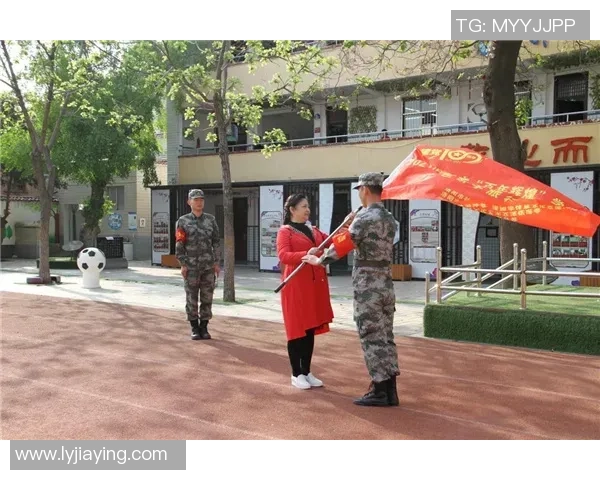 纵览足球史二十大球星传奇人物全面解读辉煌与荣耀 纵览足球史二十大球星传奇人物全面解读辉煌与荣耀